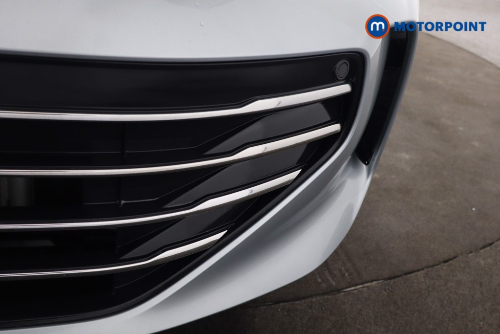 Volkswagen Passat Life Automatic Petrol Plug-In Hybrid Estate - Stock Number (1610186) - 30th supplementary image