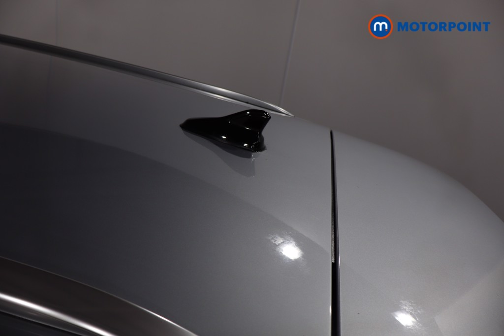 Volkswagen Passat Life Automatic Petrol Plug-In Hybrid Estate - Stock Number (1610186) - 33rd supplementary image