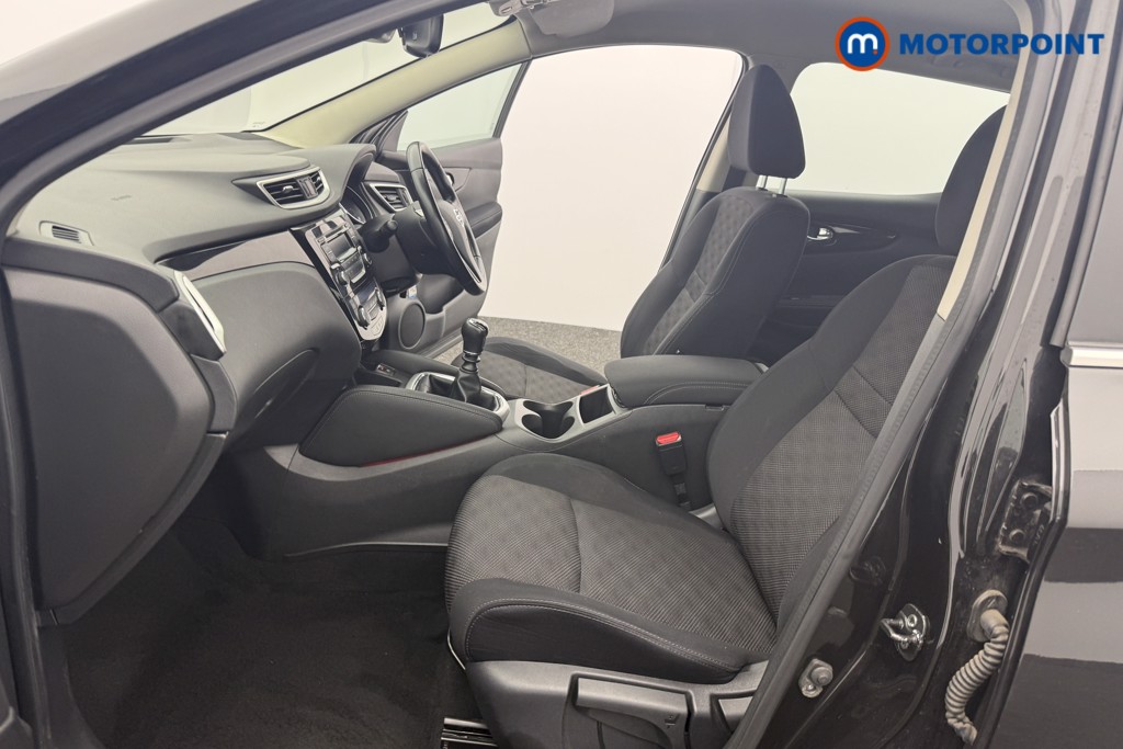 Nissan Qashqai Acenta Manual Diesel SUV - Stock Number (1471204) - 16th supplementary image