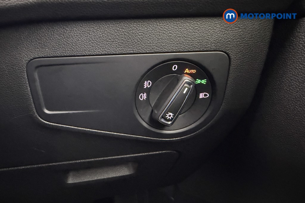 Volkswagen Tiguan Match Manual Petrol SUV - Stock Number (1577964) - 7th supplementary image