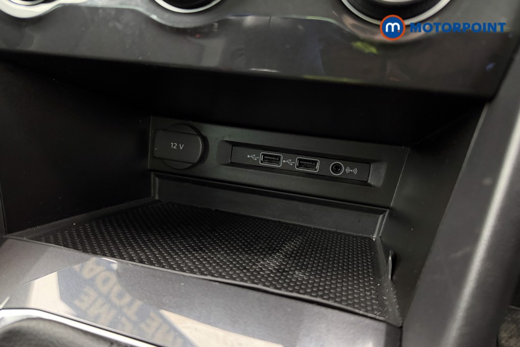 Volkswagen Tiguan Match Manual Petrol SUV - Stock Number (1577964) - 12th supplementary image