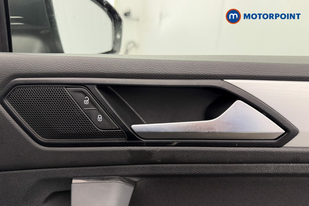 Volkswagen Tiguan Match Manual Petrol SUV - Stock Number (1577964) - 21st supplementary image