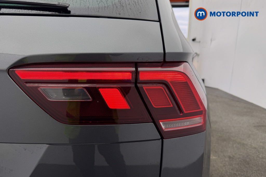 Volkswagen Tiguan Match Manual Petrol SUV - Stock Number (1577964) - 30th supplementary image