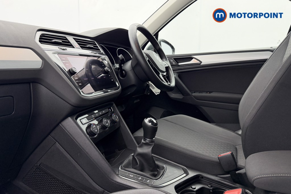 Volkswagen Tiguan Match Manual Petrol SUV - Stock Number (1577964) - 34th supplementary image