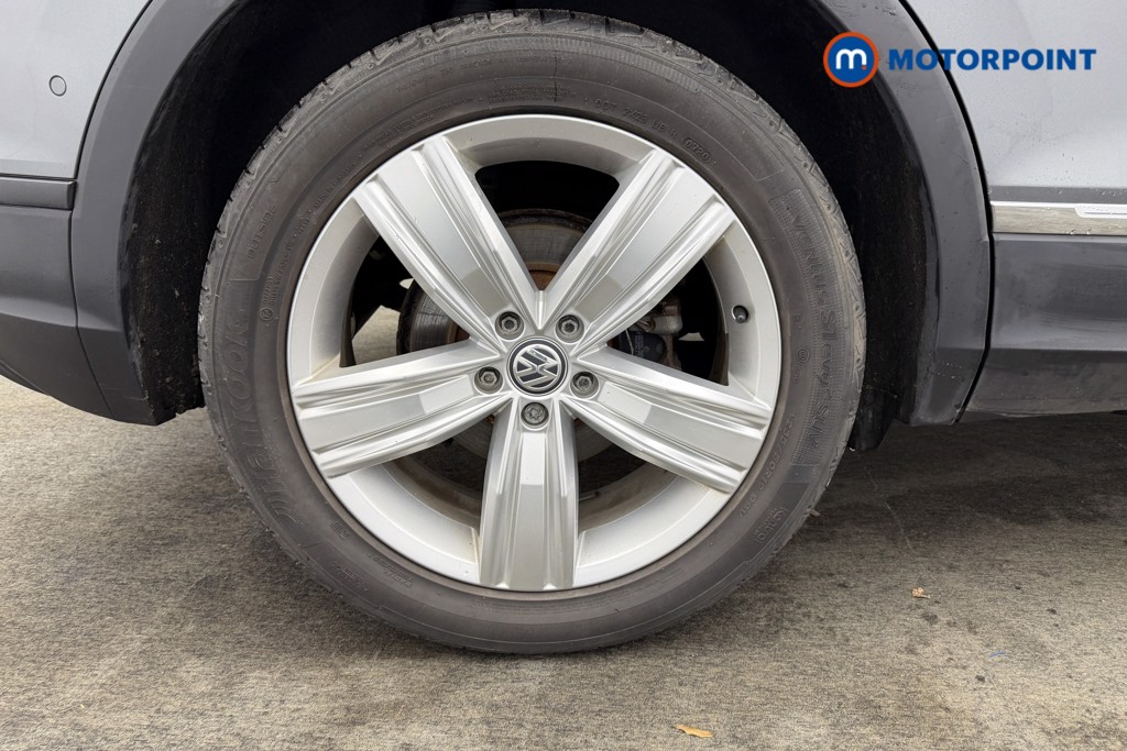Volkswagen Tiguan Match Manual Petrol SUV - Stock Number (1577964) - 43rd supplementary image