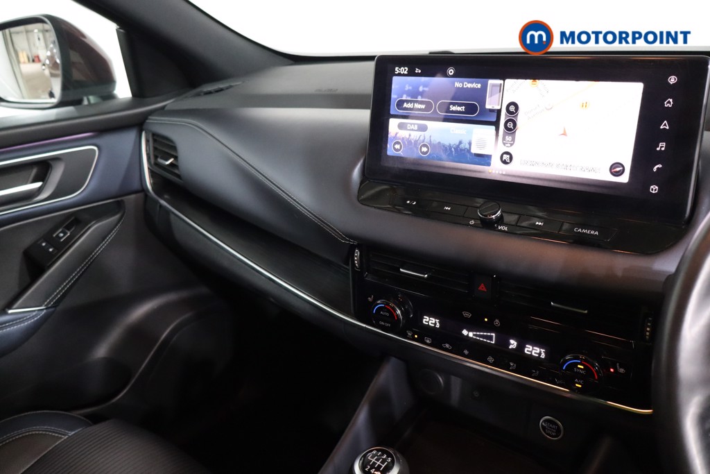 Nissan Qashqai Tekna Manual Petrol SUV - Stock Number (1583731) - 4th supplementary image