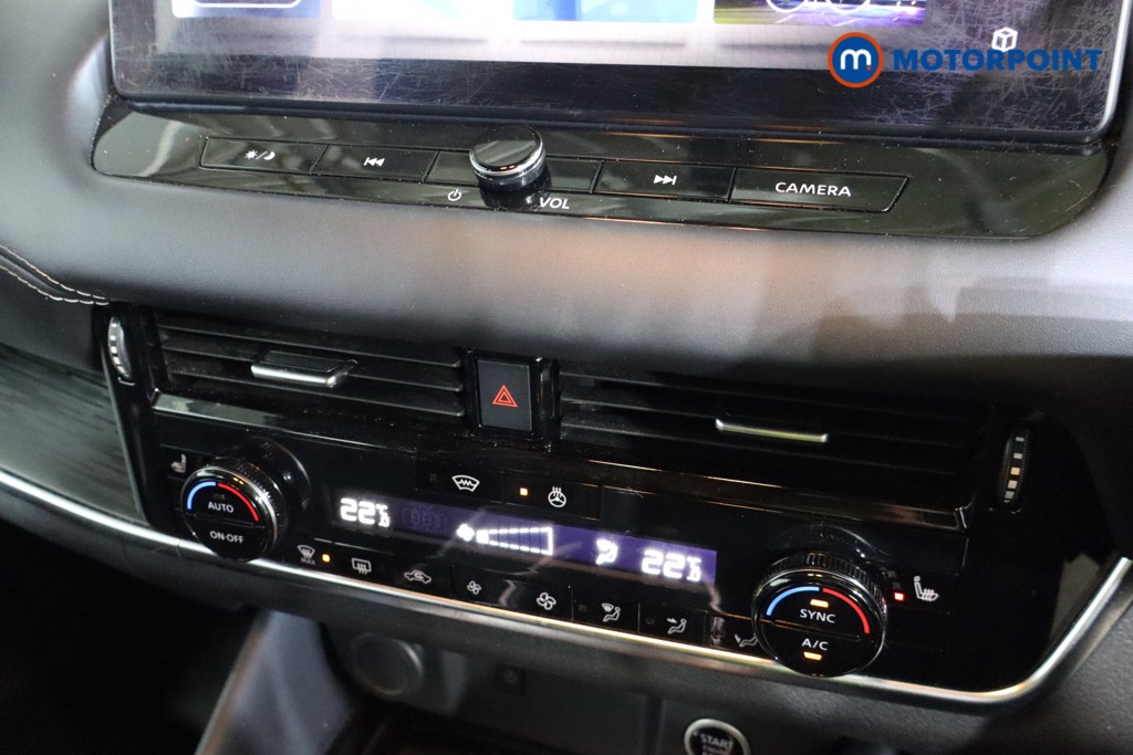 Nissan Qashqai Tekna Manual Petrol SUV - Stock Number (1583731) - 13th supplementary image