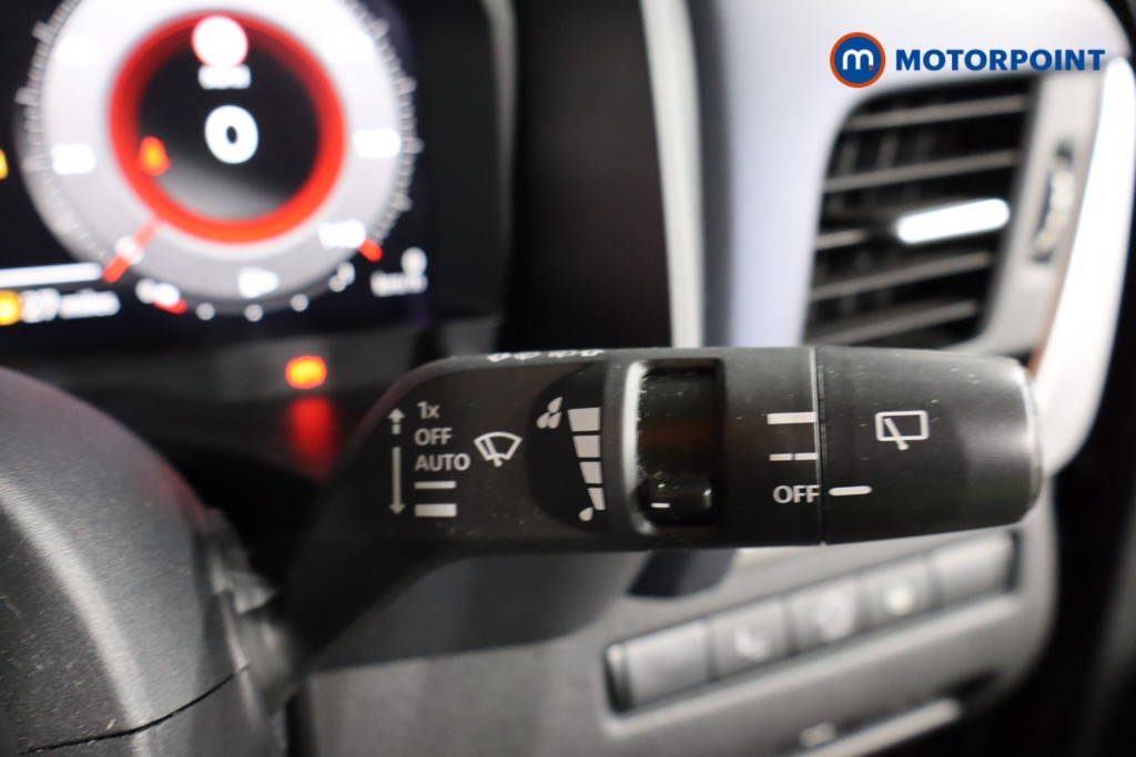Nissan Qashqai Tekna Manual Petrol SUV - Stock Number (1583731) - 18th supplementary image