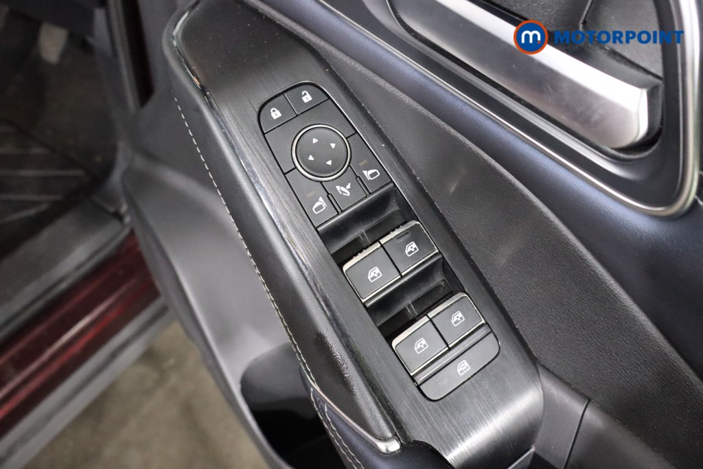 Nissan Qashqai Tekna Manual Petrol SUV - Stock Number (1583731) - 20th supplementary image