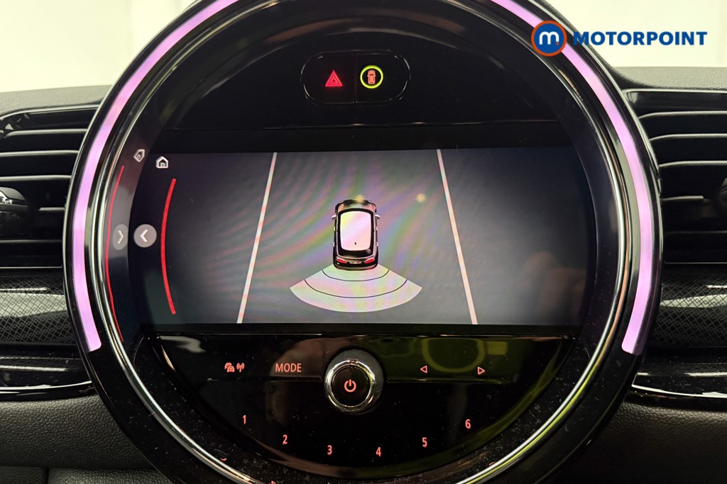 Mini Clubman Cooper Exclusive Manual Petrol Estate - Stock Number (1591223) - 3rd supplementary image