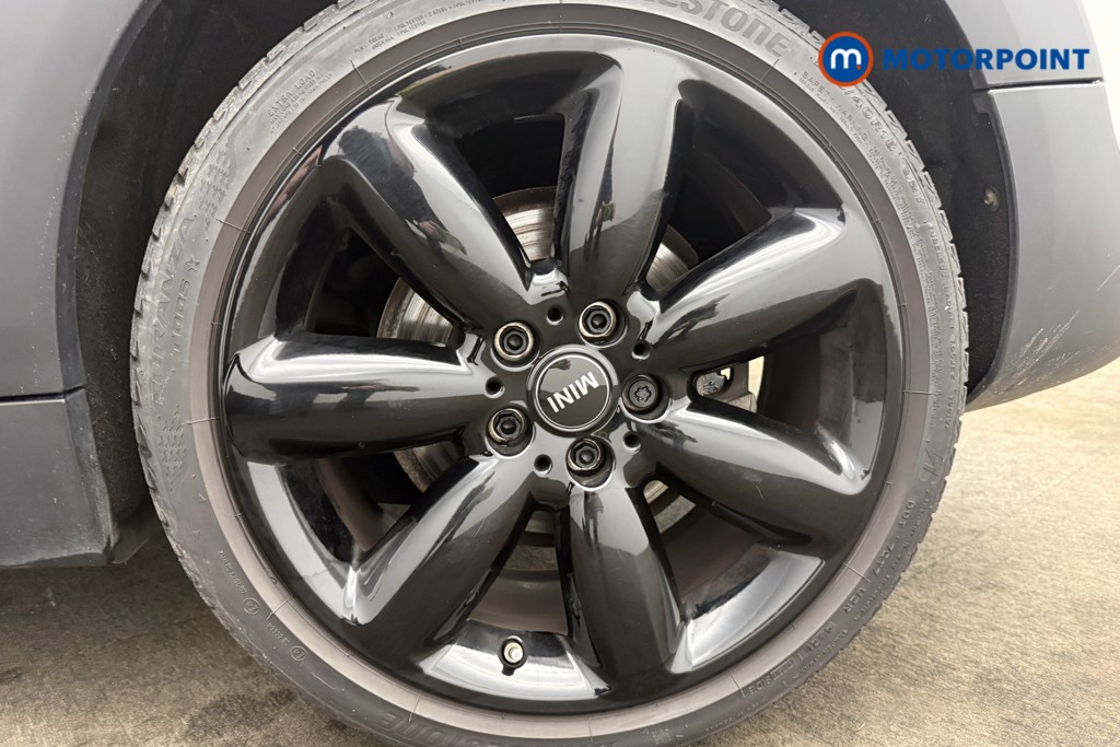 Mini Clubman Cooper Exclusive Manual Petrol Estate - Stock Number (1591223) - 13th supplementary image