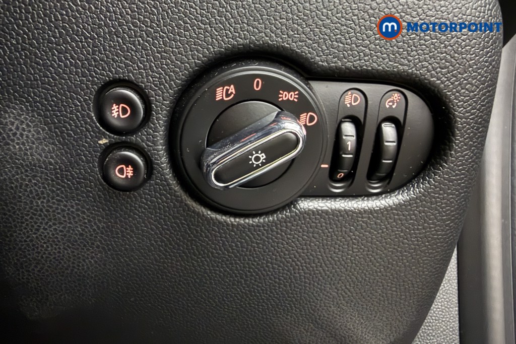 Mini Hatchback Cooper Sport Automatic Petrol Hatchback - Stock Number (1593732) - 17th supplementary image