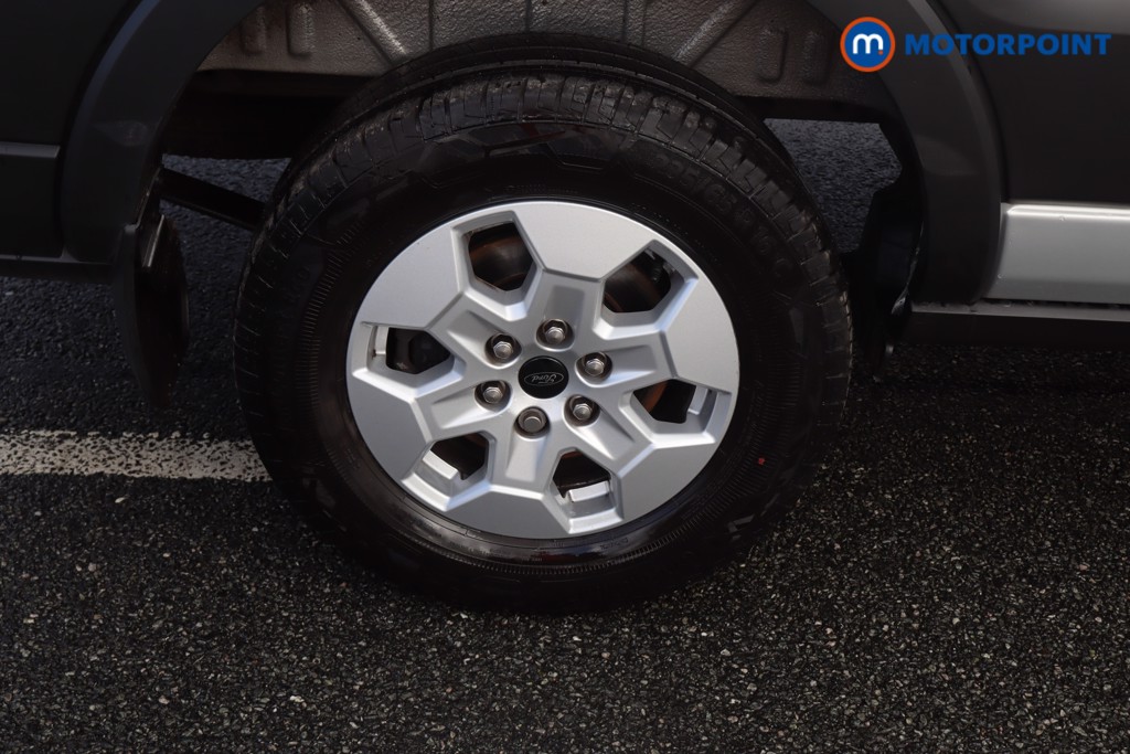 Ford Transit Limited Manual Diesel Medium Roof Van - Stock Number (1594783) - 20th supplementary image