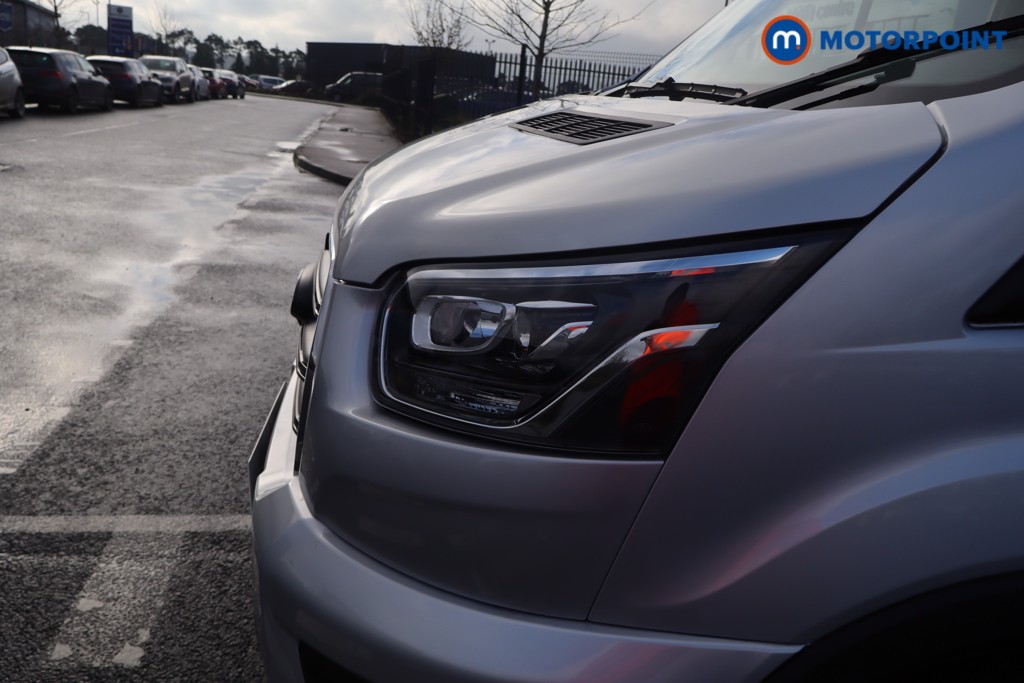 Ford Transit Limited Manual Diesel Medium Roof Van - Stock Number (1594783) - 23rd supplementary image