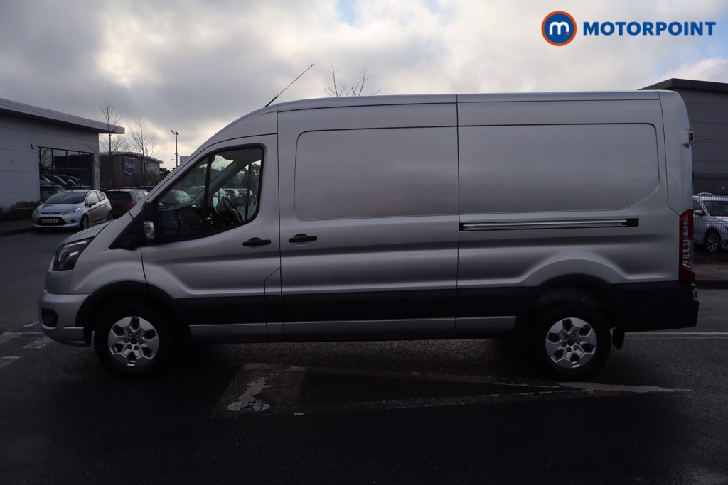 Ford Transit Limited Manual Diesel Medium Roof Van - Stock Number (1594783) - Passenger side rear corner