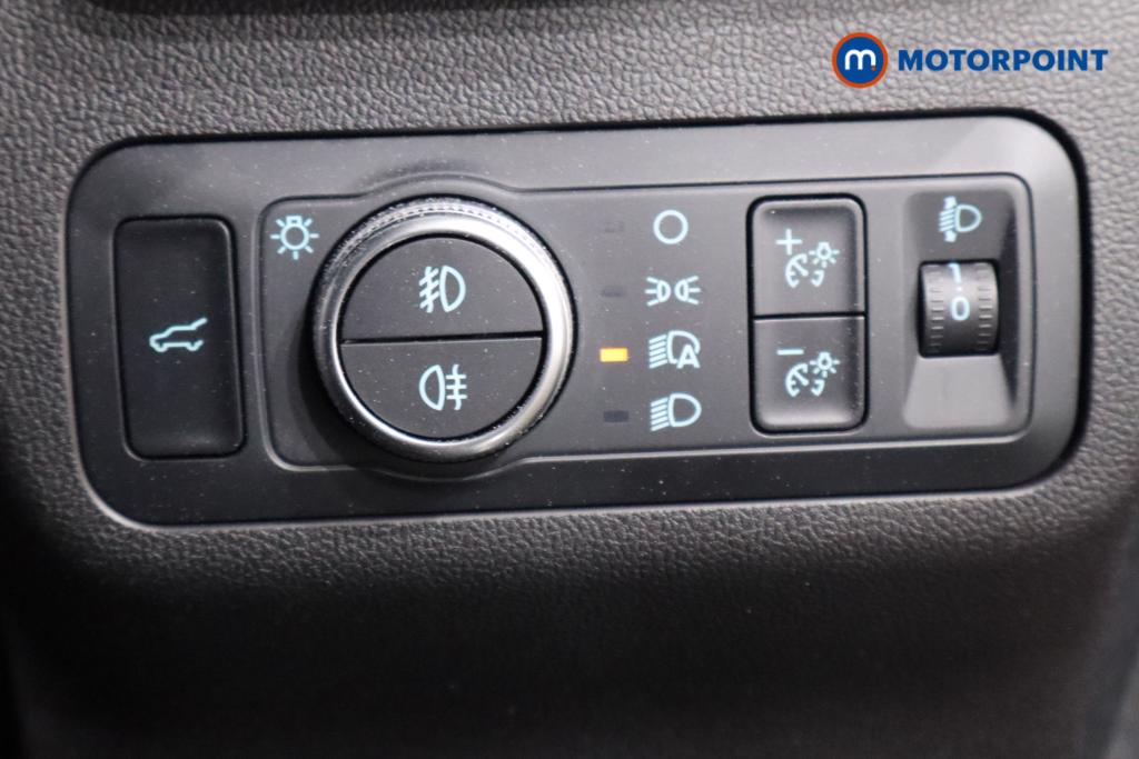 Ford Kuga St-Line Edition Automatic Petrol-Electric Hybrid SUV - Stock Number (1596530) - 13th supplementary image