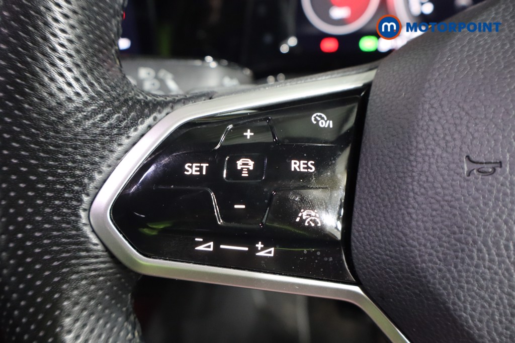 Volkswagen Golf GTE Automatic Petrol Plug-In Hybrid Hatchback - Stock Number (1596603) - 15th supplementary image