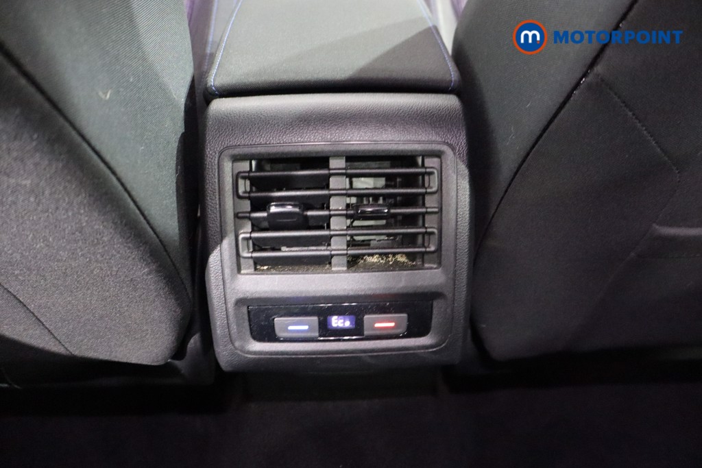 Volkswagen Golf GTE Automatic Petrol Plug-In Hybrid Hatchback - Stock Number (1596603) - 23rd supplementary image