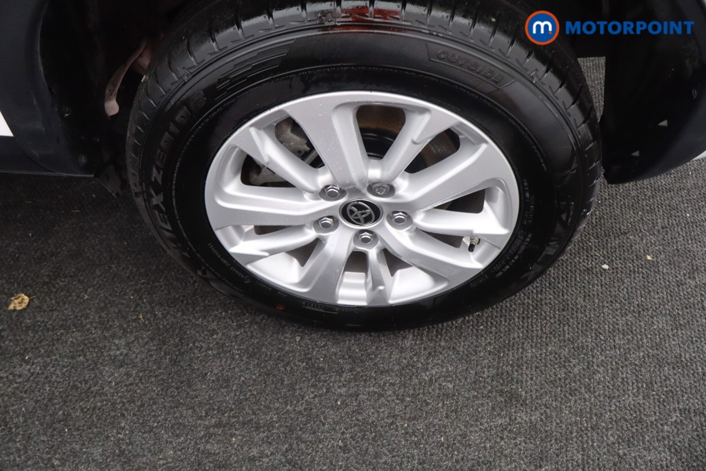 Toyota Yaris Cross Icon Automatic Petrol-Electric Hybrid Estate - Stock Number (1597033) - 21st supplementary image