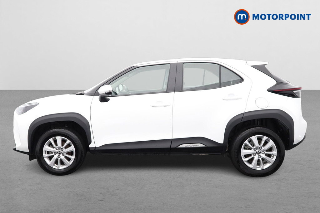 Toyota Yaris Cross Icon Automatic Petrol-Electric Hybrid Estate - Stock Number (1597033) - Passenger side