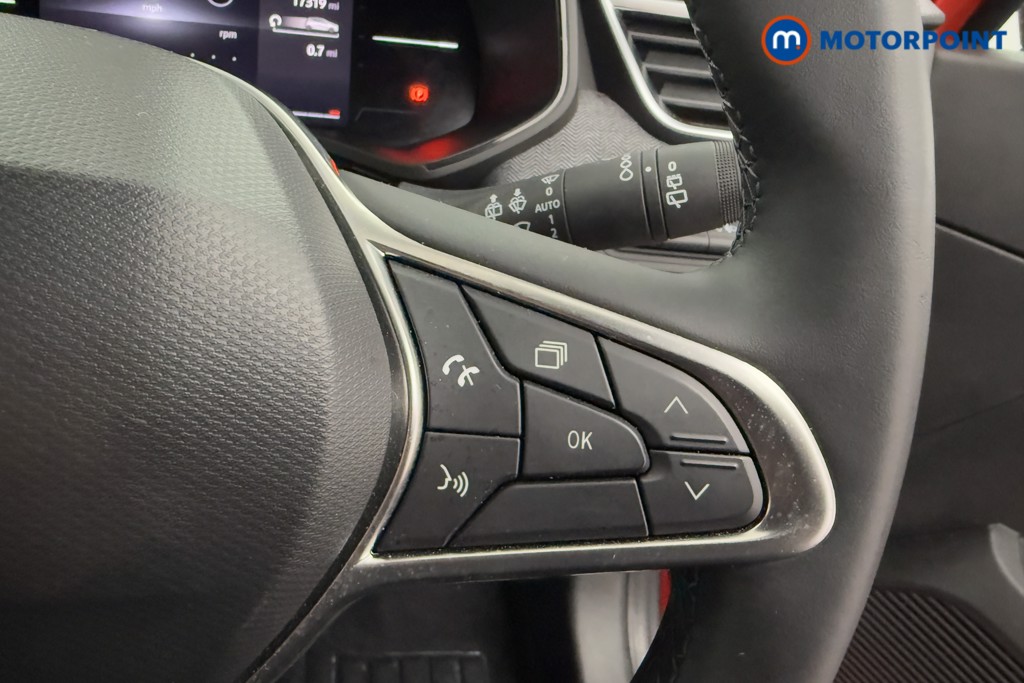 Renault Clio Techno Manual Petrol Hatchback - Stock Number (1598659) - 5th supplementary image