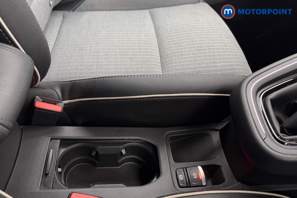 Renault Clio Techno Manual Petrol Hatchback - Stock Number (1598659) - 14th supplementary image