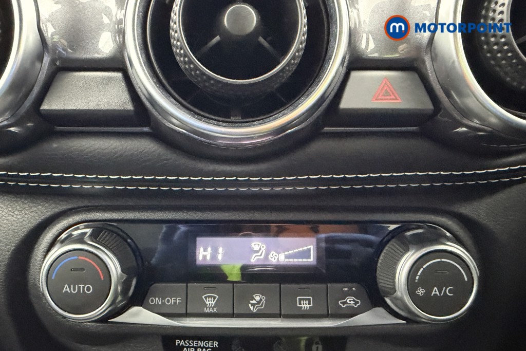 Nissan Juke N-Connecta Manual Petrol SUV - Stock Number (1598680) - 11th supplementary image