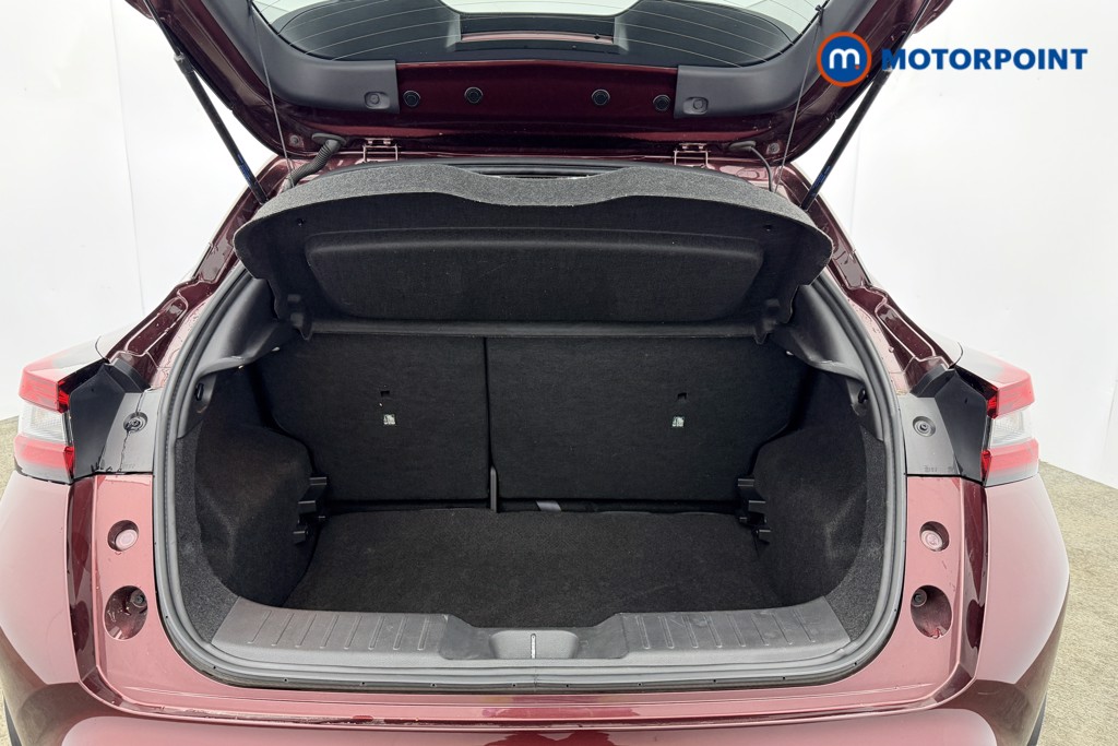 Nissan Juke N-Connecta Manual Petrol SUV - Stock Number (1598680) - 27th supplementary image