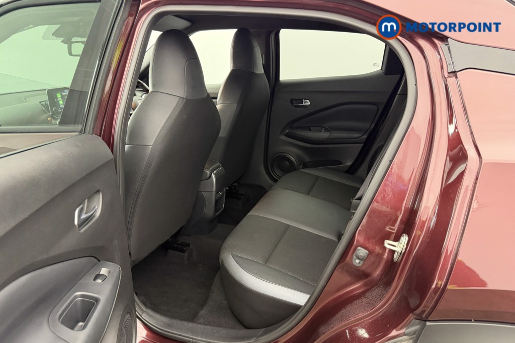 Nissan Juke N-Connecta Manual Petrol SUV - Stock Number (1598680) - 28th supplementary image