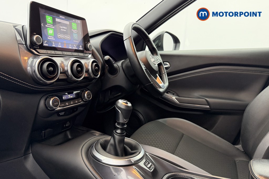 Nissan Juke N-Connecta Manual Petrol SUV - Stock Number (1598680) - 30th supplementary image