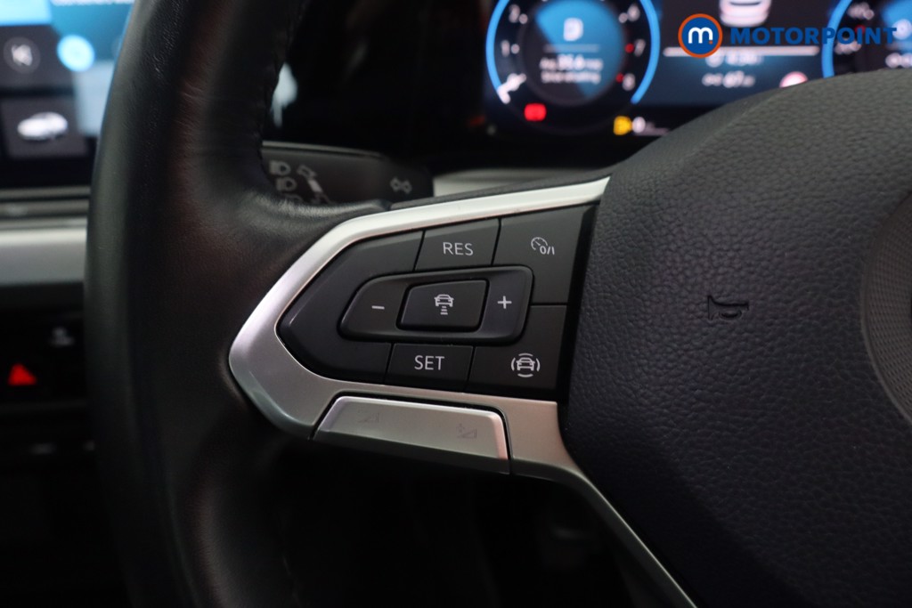 Volkswagen Golf Life Manual Petrol Hatchback - Stock Number (1599406) - 3rd supplementary image