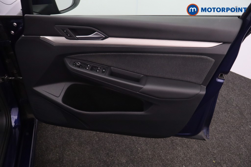 Volkswagen Golf Life Manual Petrol Hatchback - Stock Number (1599406) - 12th supplementary image