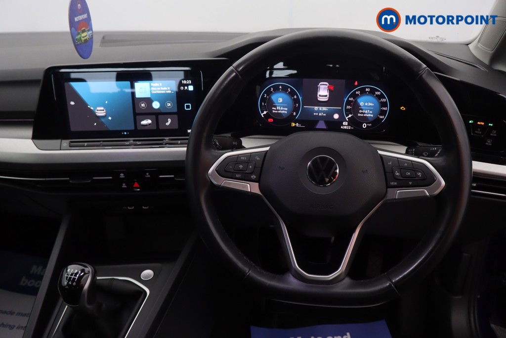 Volkswagen Golf Life Manual Petrol Hatchback - Stock Number (1599406) - 1st supplementary image