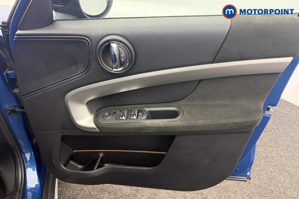 Mini Countryman Cooper S Exclusive Automatic Petrol SUV - Stock Number (1600734) - 2nd supplementary image