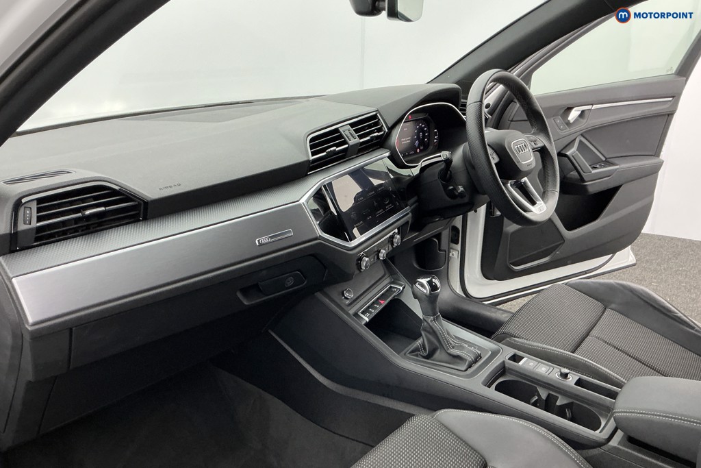 Audi Q3 S Line Automatic Petrol SUV - Stock Number (1601170) - 9th supplementary image