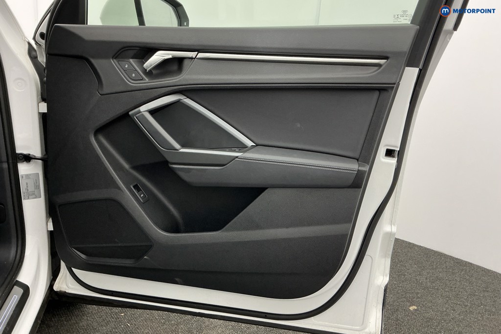 Audi Q3 S Line Automatic Petrol SUV - Stock Number (1601170) - 25th supplementary image
