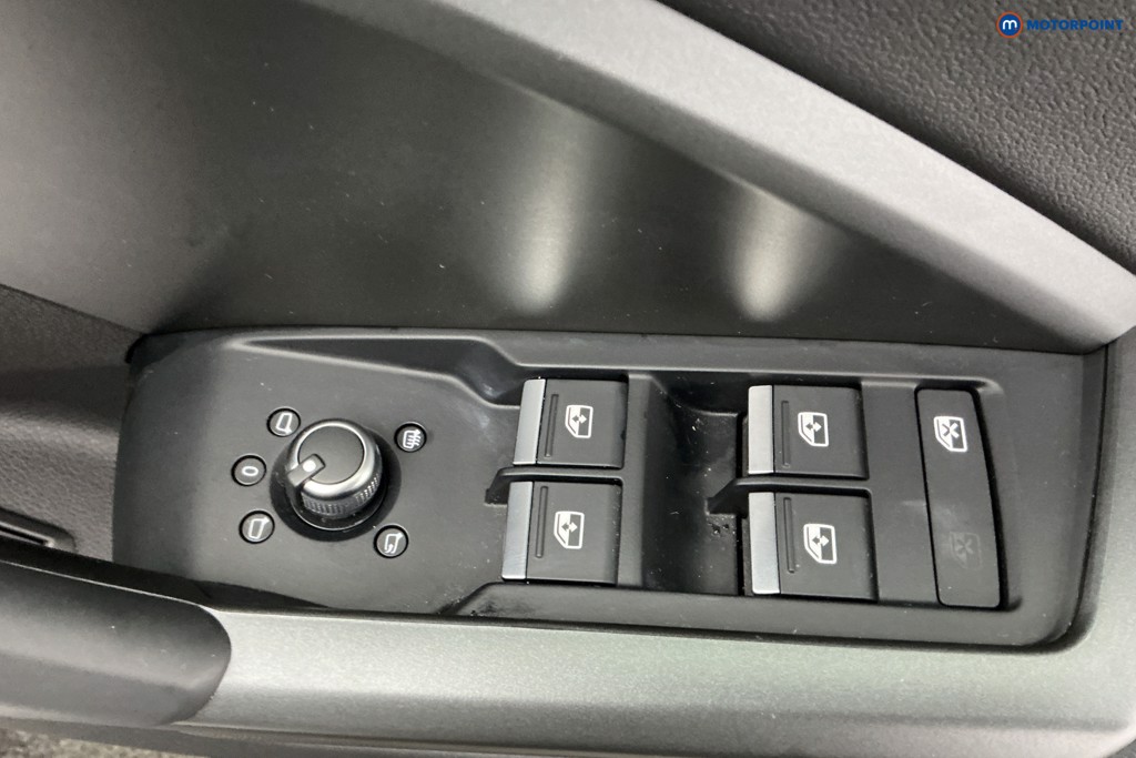 Audi Q3 S Line Automatic Petrol SUV - Stock Number (1601170) - 26th supplementary image