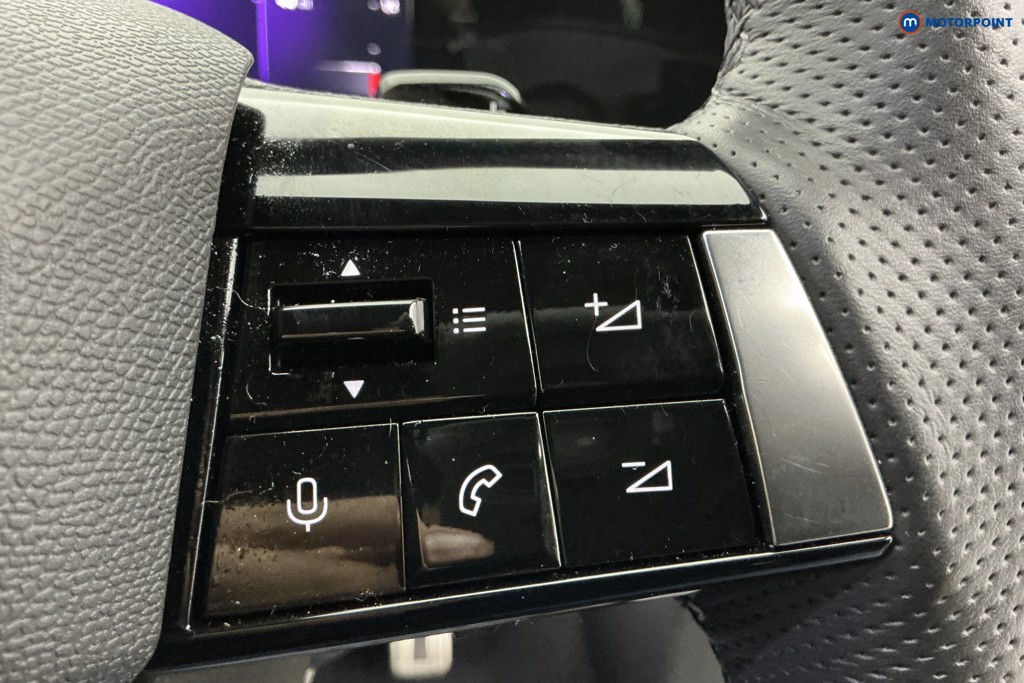 Vauxhall Astra Ultimate Automatic Petrol Hatchback - Stock Number (1601365) - 20th supplementary image