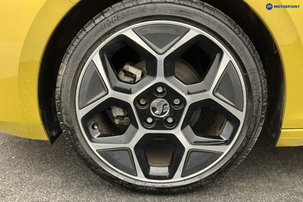 Vauxhall Astra Ultimate Automatic Petrol Hatchback - Stock Number (1601365) - 32nd supplementary image