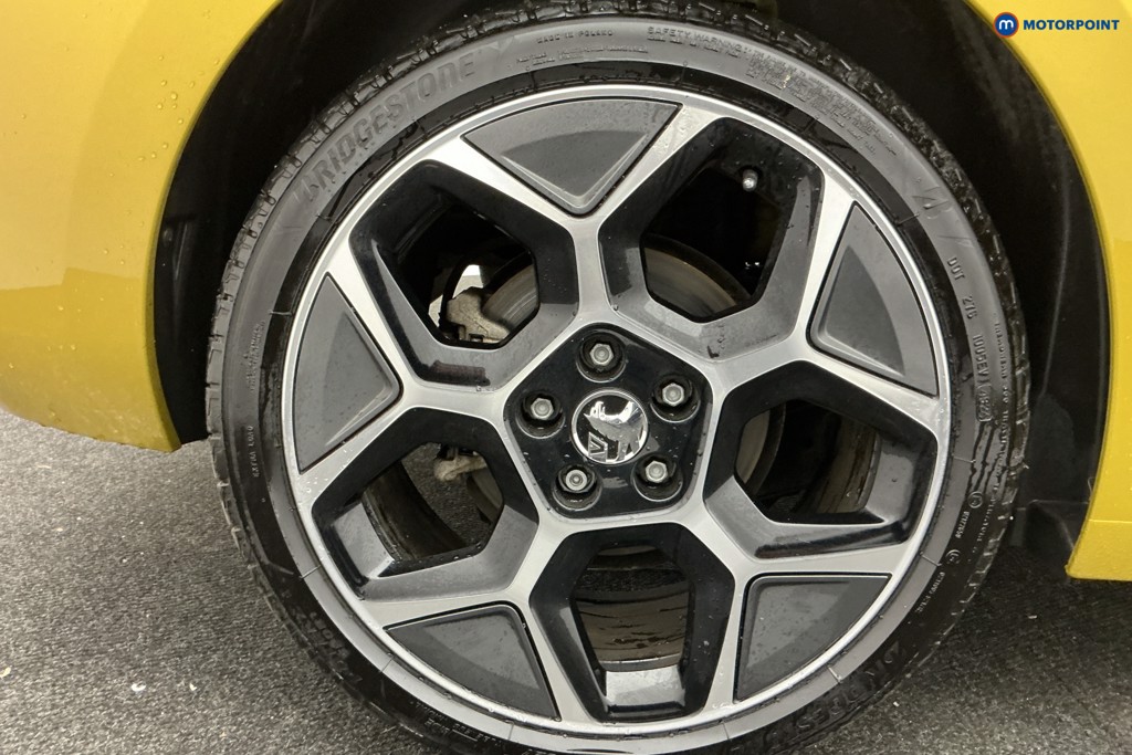 Vauxhall Astra Ultimate Automatic Petrol Hatchback - Stock Number (1601365) - 34th supplementary image