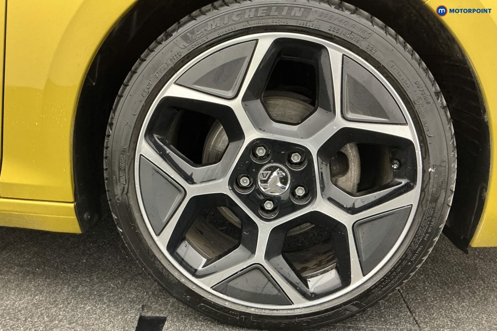 Vauxhall Astra Ultimate Automatic Petrol Hatchback - Stock Number (1601365) - 35th supplementary image