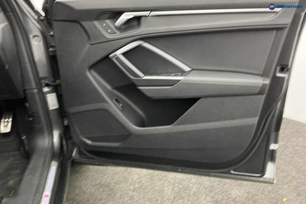 Audi Q3 S Line Automatic Petrol SUV - Stock Number (1601762) - 25th supplementary image