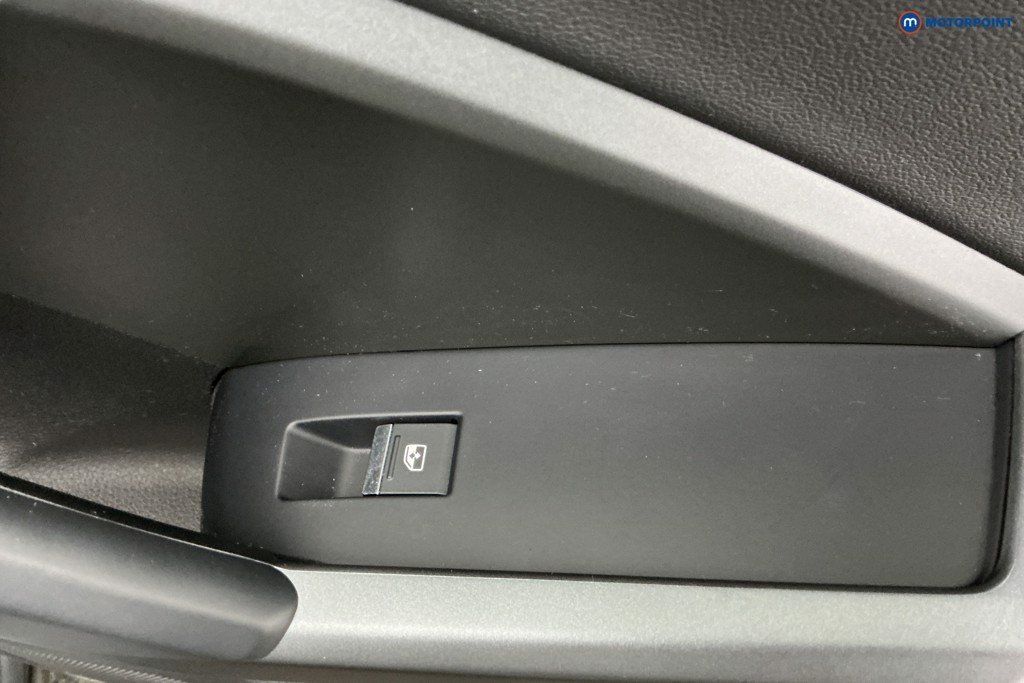 Audi Q3 S Line Automatic Petrol SUV - Stock Number (1601762) - 30th supplementary image