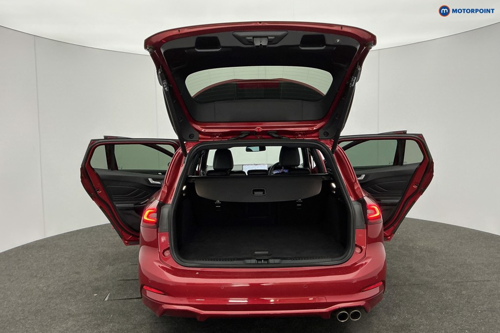 Ford Focus St-Line Vignale Manual Petrol Estate - Stock Number (1602252) - 3rd supplementary image