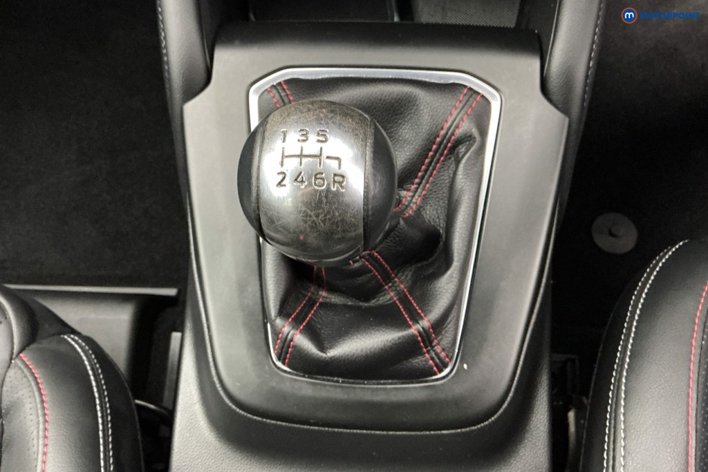 Ford Focus St-Line Vignale Manual Petrol Estate - Stock Number (1602252) - 17th supplementary image