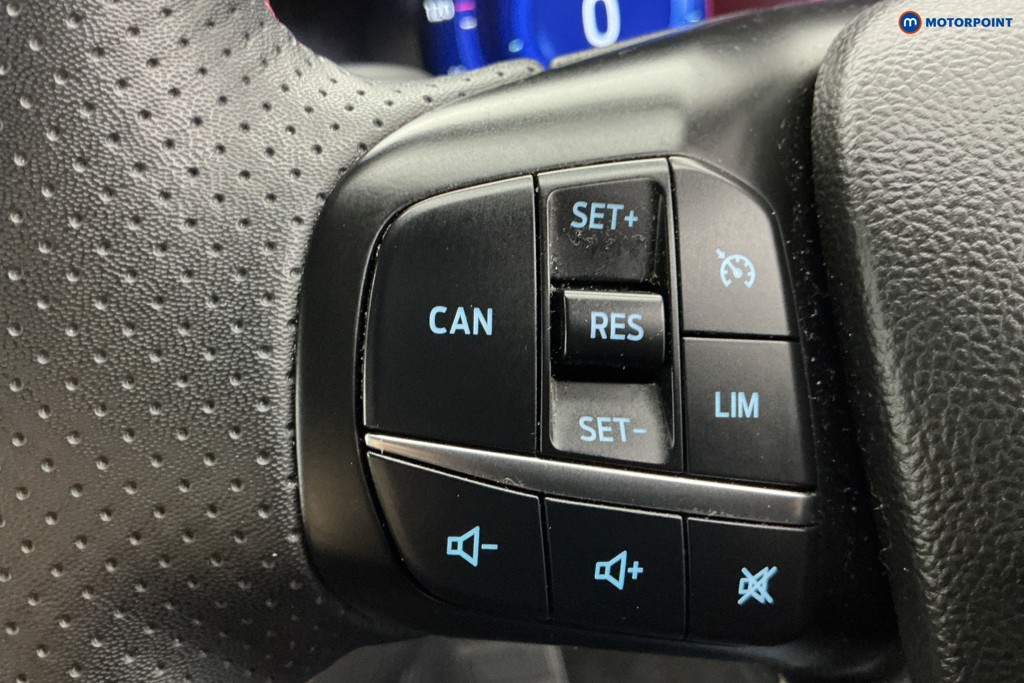 Ford Focus St-Line Vignale Manual Petrol Estate - Stock Number (1602252) - 21st supplementary image