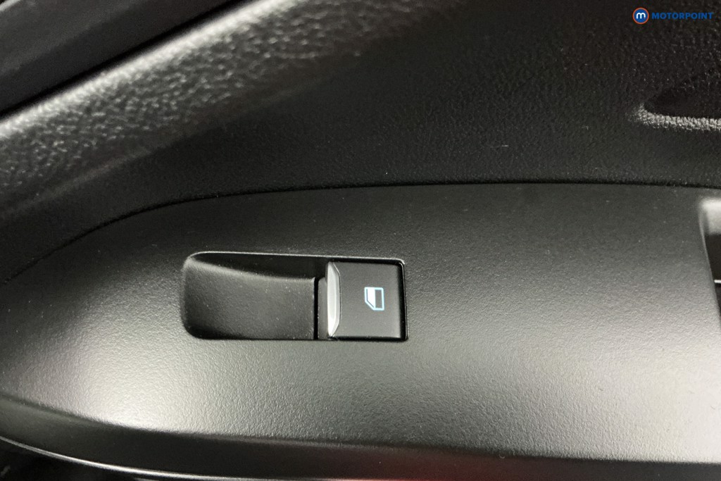 Ford Focus St-Line Vignale Manual Petrol Estate - Stock Number (1602252) - 28th supplementary image