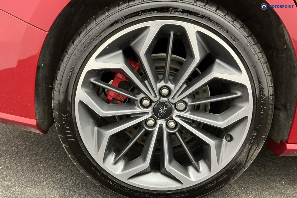 Ford Focus St-Line Vignale Manual Petrol Estate - Stock Number (1602252) - 37th supplementary image