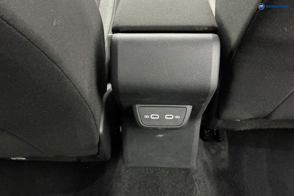 Volkswagen Taigo Life Manual Petrol SUV - Stock Number (1602481) - 13th supplementary image