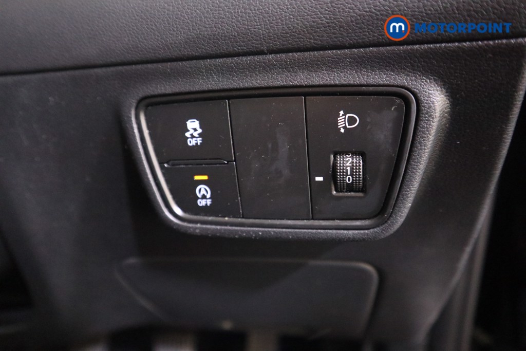 Hyundai Tucson Se Connect Manual Petrol SUV - Stock Number (1602515) - 13th supplementary image